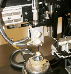 contact-insertion-machine